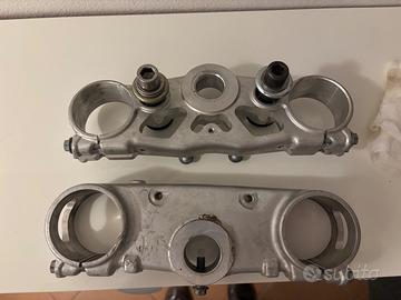 Aprilia sxw 550 piastre sterzo