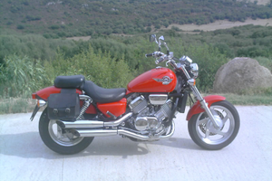 Honda Custom VFC 750 Magna