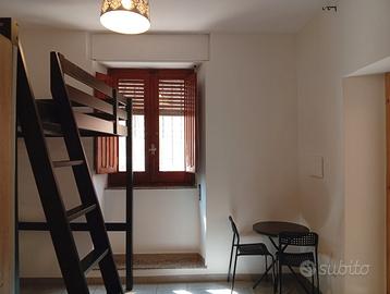 Monolocale arredato con soppalco a Quartu