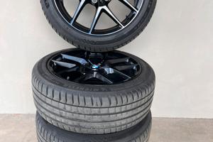 Cerchi BMW 554 M 18” e pneumatici