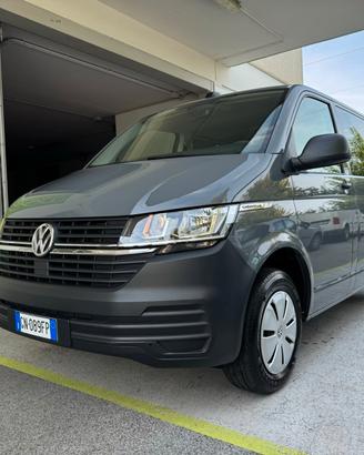 Volkswagen Caravelle T6.1 2.0TDI TREND GARANZIA24M