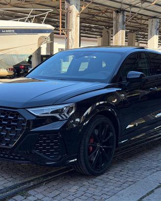AUDI RS Q3 SPB quattro S tronic