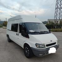 Furgone Ford Transit 2500 6 posti