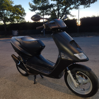 Aprilia SR replica 95