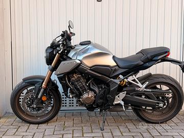 Honda CB650R 2020 - 6350 km