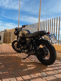 Moto Guzzi V7 III Rough ABS 2019