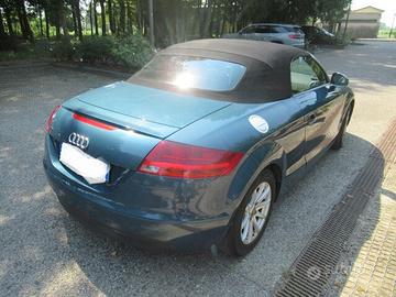 Audi TT CABRIO 2.0 tfsi