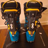 Scarponi sci alpinismo La Sportiva
