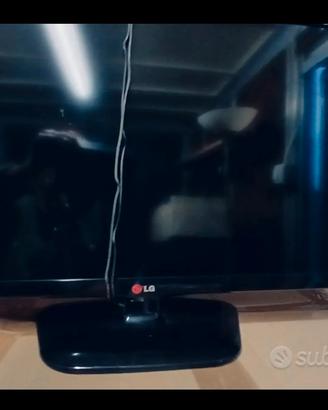 TV 24' marca LG