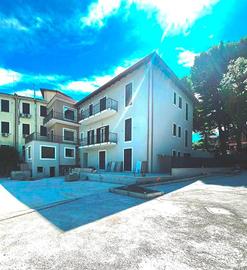 Appartamento di 80 m² con 3 locali a Grottaferrata