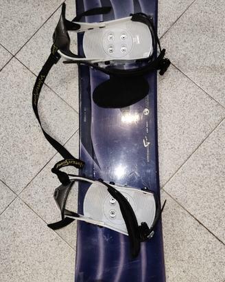 SNOWBOARD