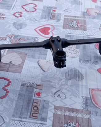 Manubrio 3T carbonio Aeroghiaia  LTD 40cm  