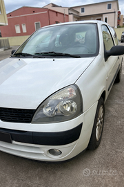 Renault Clio 1.2 Benzina — Distribuzione fatta