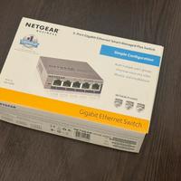 Switch Netgear ProSAFE GS105E