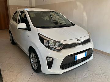 Kia Picanto 1.0 benzina 5 porte km 13166