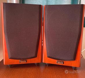 Casse acustiche in legno Indiana line