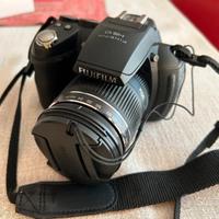 FujiFilm FinePix HS10