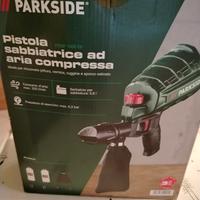 Pistola sabbiatrice ad aria compressa