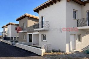 Villa bifamiliare Avezzano [Cod. rif 3300297VRG]