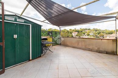 2 LOCALI A VITORCHIANO