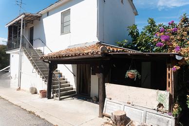 Casa di campagna indipendente / 4.400mq di terreno