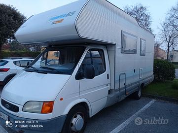 Camper mansardato