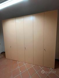 Armadio 6 ante