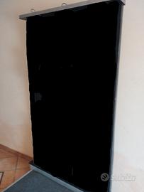 Pannello in legno con base