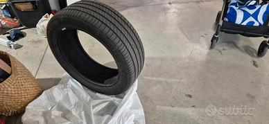 Pneumatico Michelin Primacy 235/50 R19, 1000 km