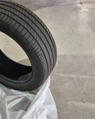 Pneumatico Michelin Primacy 235/50 R19, 1000 km