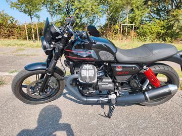 V7 Stone Special Edition 