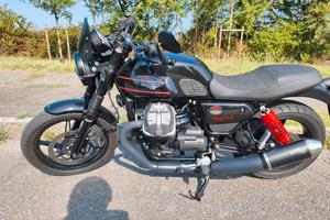 V7 Stone Special Edition 