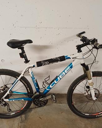 Bici da montagnia
