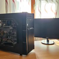 Pc Gaming o Lavoro con monitor