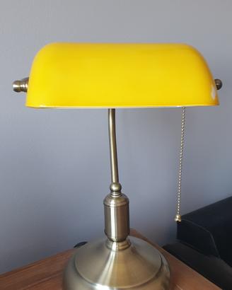 Lampada ministeriale gialla 