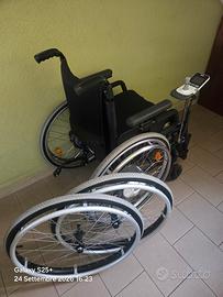 Carrozzina per disabili elettrica con batteria