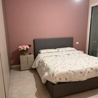 Struttura letto+ materasso in memory foam