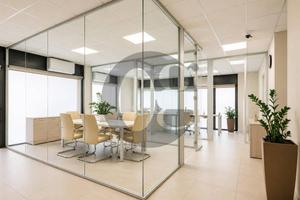 Immobile di 350 m² con più di 5 locali a Azzano Me