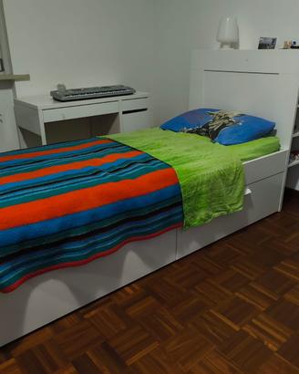 Letto con libreria e cassetti 90x200