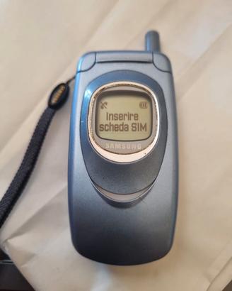 Samsung SGH A800 con caricabatteria solo collezion