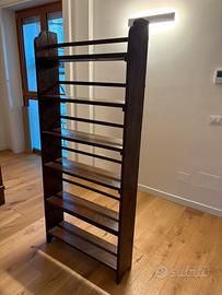 Libreria in legno da salotto