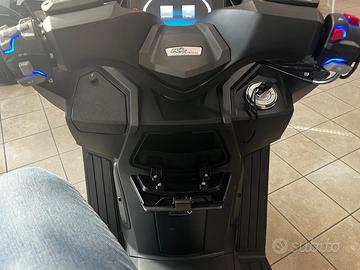 Kawasaki Kl Brera GT 330 immatricolazione compresa