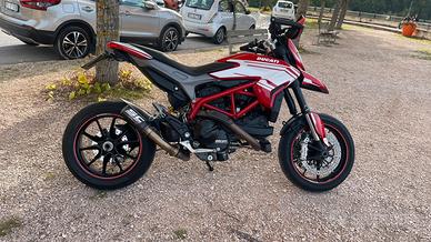 Ducati hypermotard 939