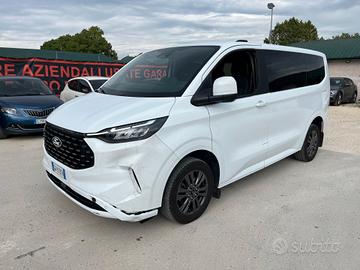Ford Tourneo Custom 320 L1H1 2.0 150CV - IVA Inclu