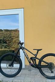 trek slash 8