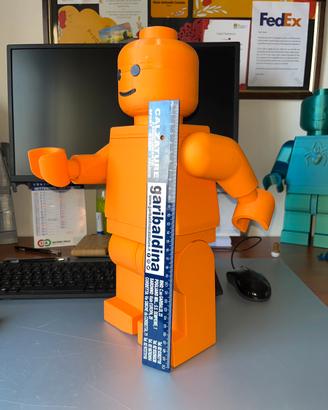 No LEGO (test) MAXIFIGURE ORANGE.