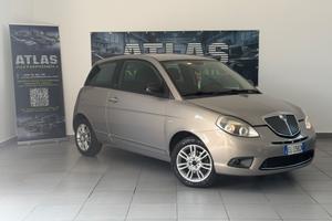 Lancia Ypsilon 1.2 69 CV Unyca