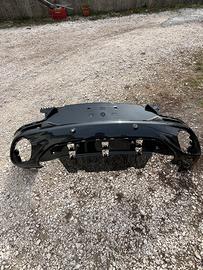 PARAURTI POSTERIORE TONALE COME NUOVO!