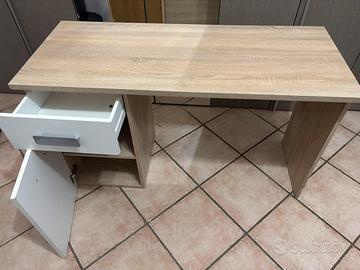 Scrivania usata 120x50