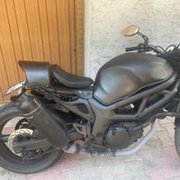 Suzuki sv650
